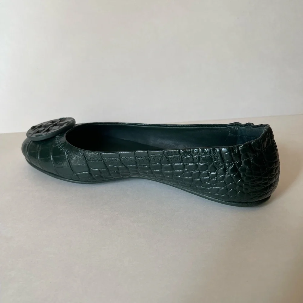 Tory Burch Green Croc-Embossed Minnie Travel Flats Size 5